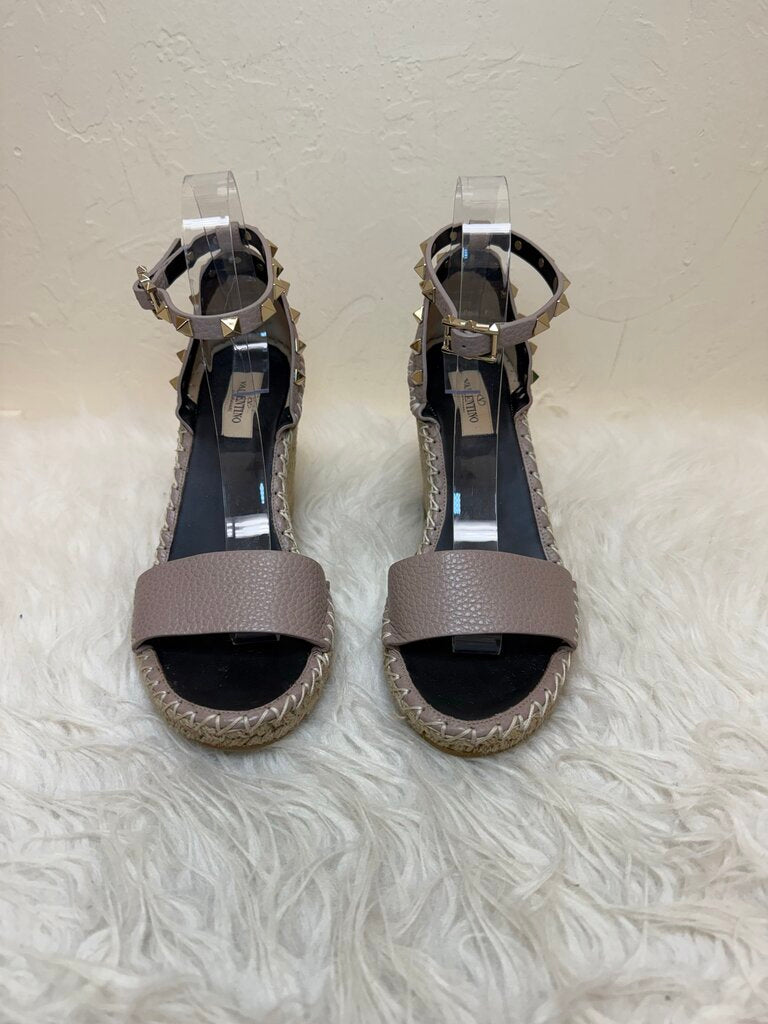 Garavani Rockstud Ankle Strap Espadrille Wedge