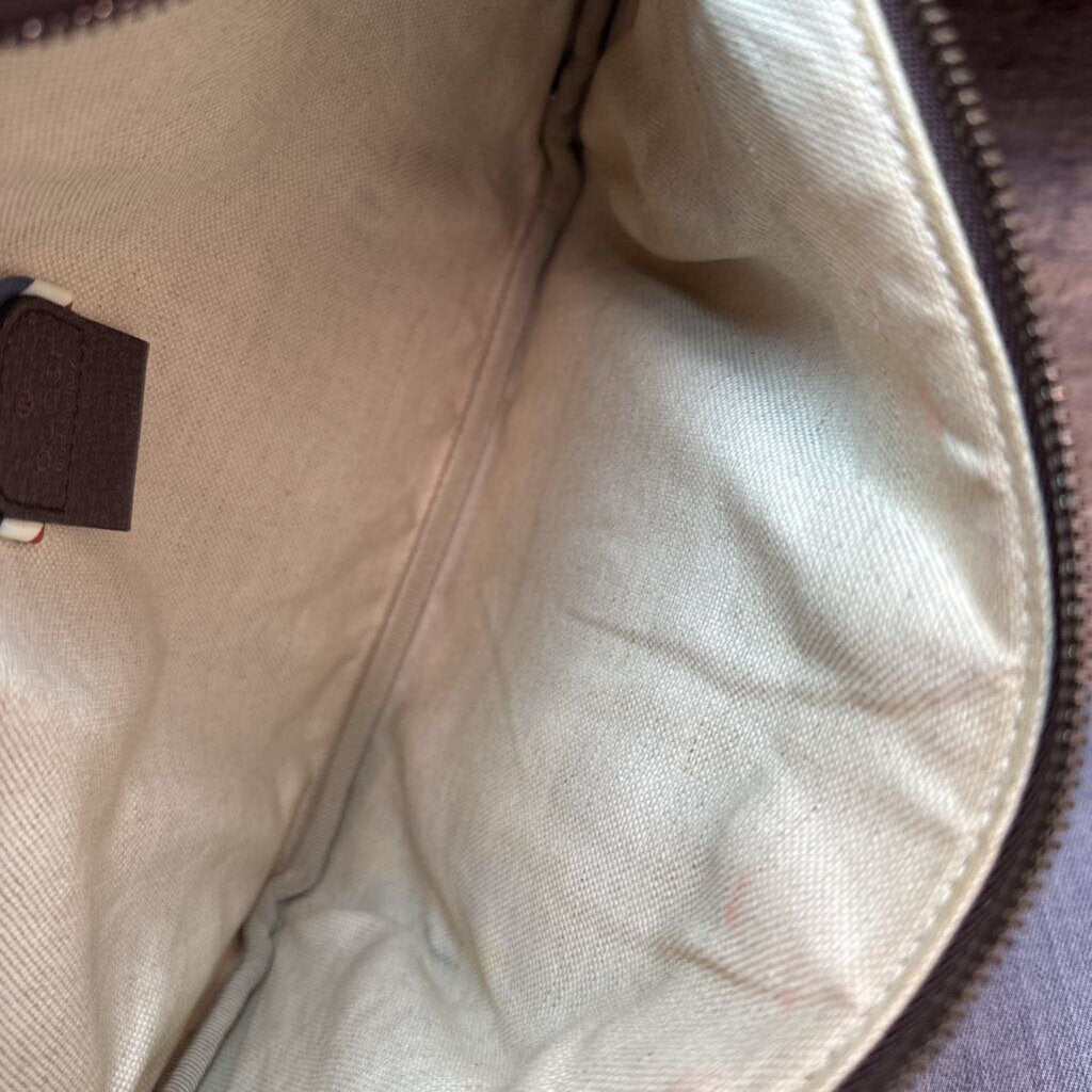 Courrier GG Supreme Canvas Belt Bag