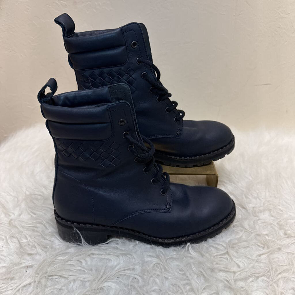 Leather Eldfell Combat Boots (Box and Dust bags)