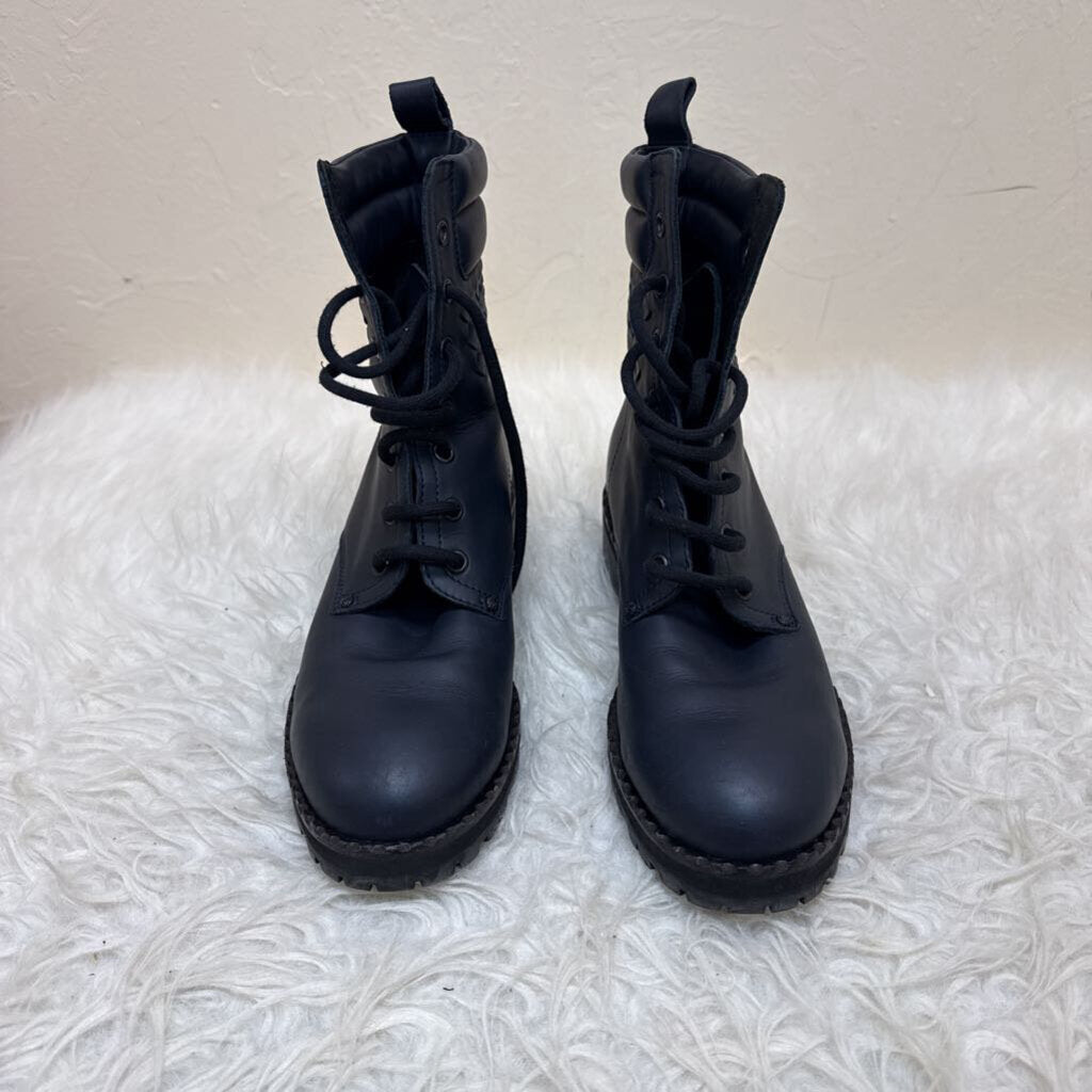Leather Eldfell Combat Boots (Box and Dust bags)