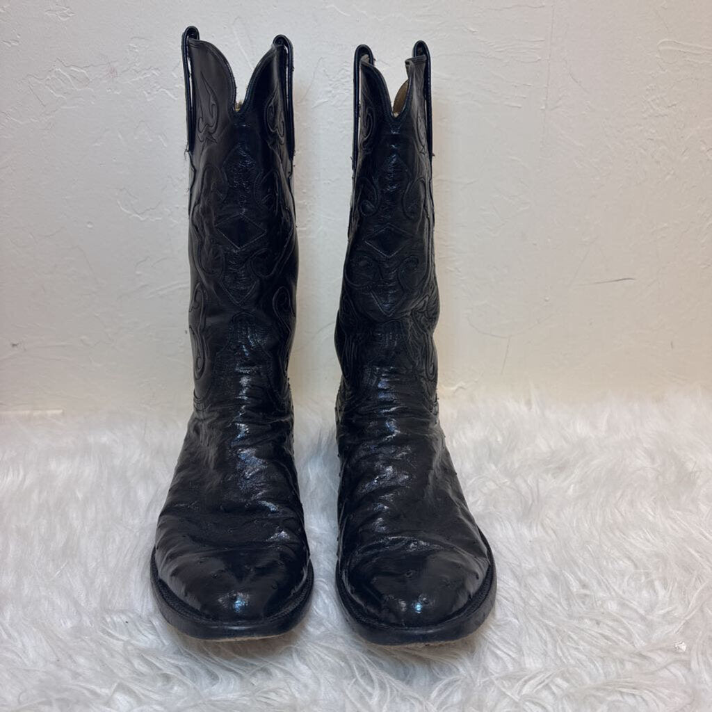 Leather Embroidered Accent Western Boots