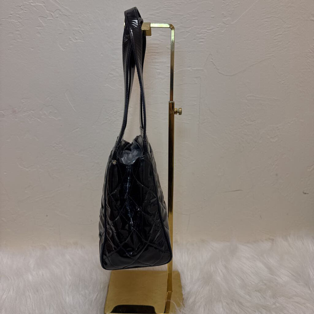 Statement Black Patent Leather Handle Bag