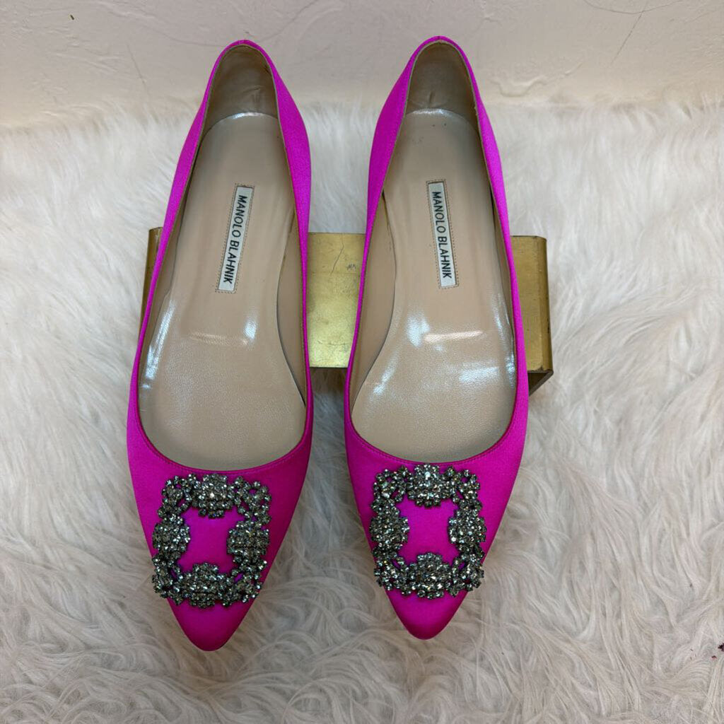 Pink Hangisi Flats