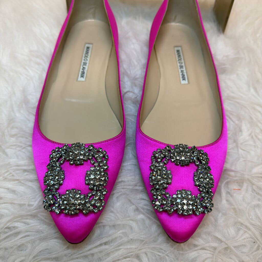 Pink Hangisi Flats
