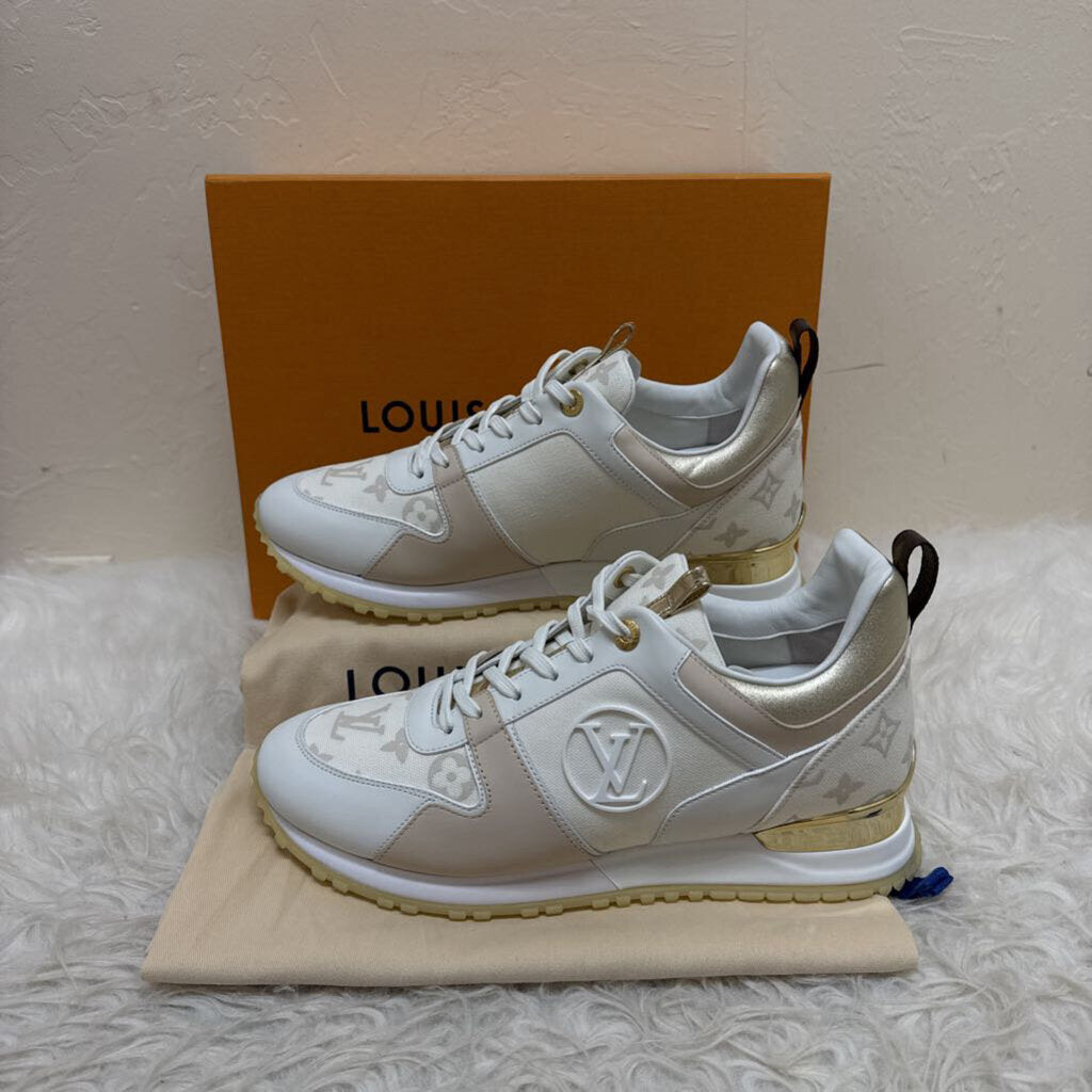 Run Away Sneaker Box/Dustbag