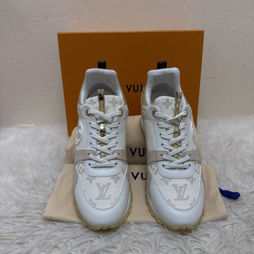 Run Away Sneaker Box/Dustbag