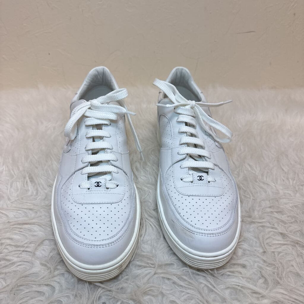 23A Calfskin Leather CC Logo