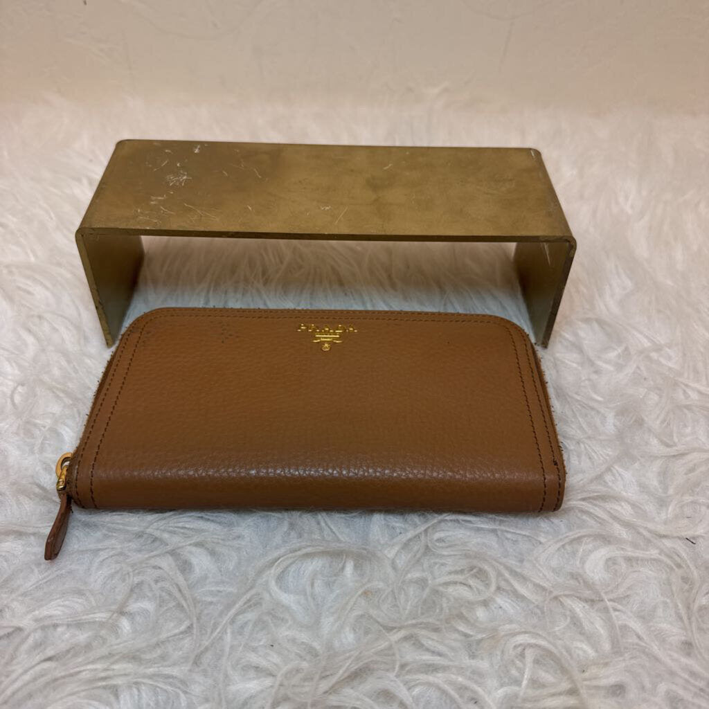 Leather Continental Wallet