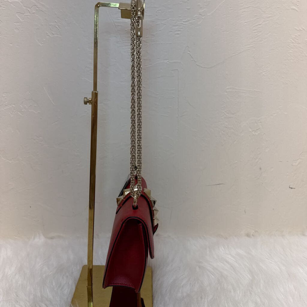 Glam Lock Rockstud Crossbody