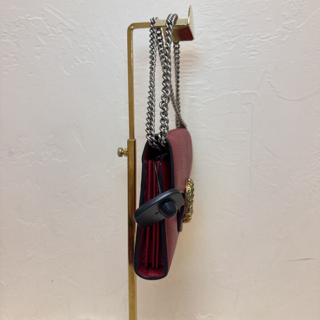 Red Dionysus Wallet on Chain