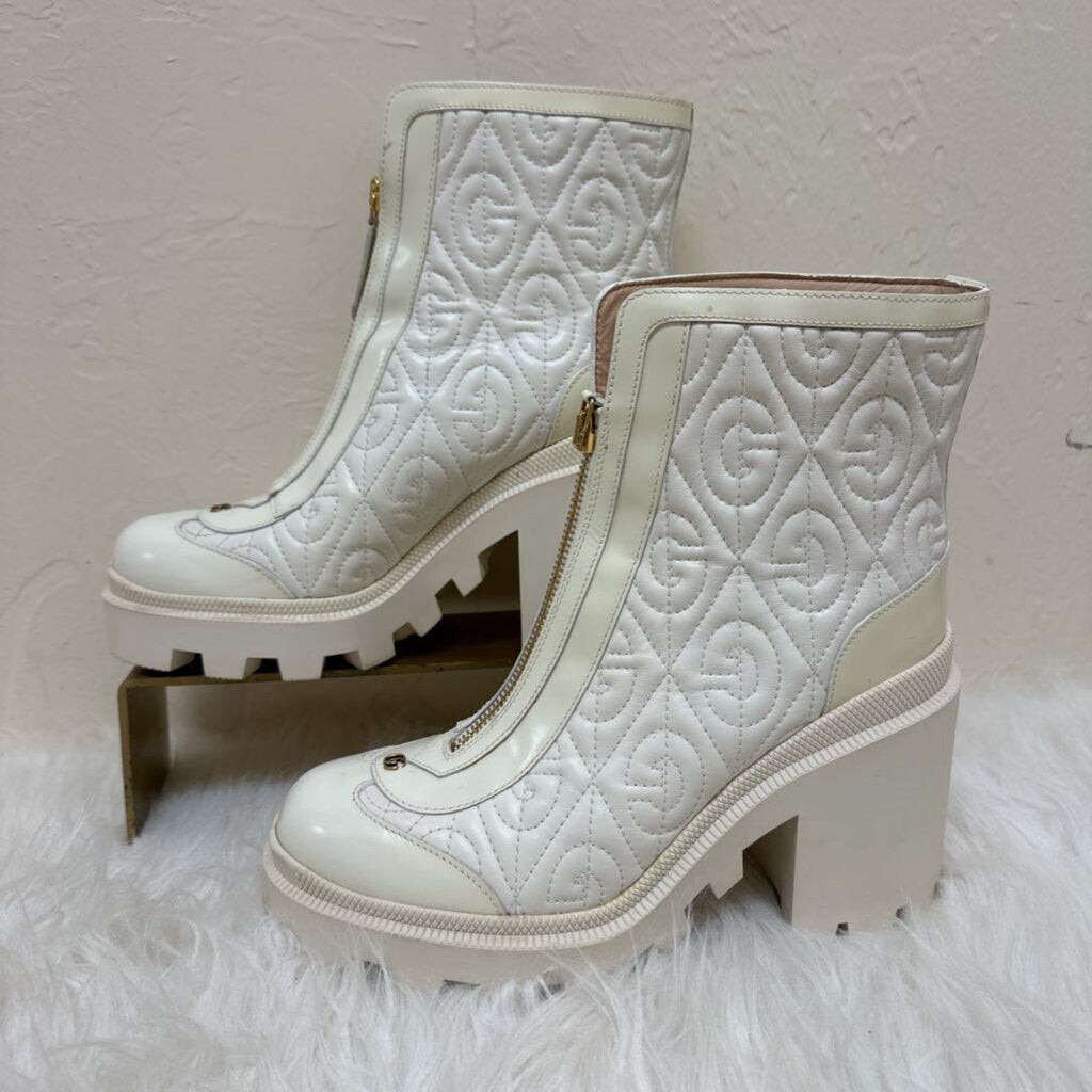 Rhombus Nappa Calfskin Quilted Platform Boots