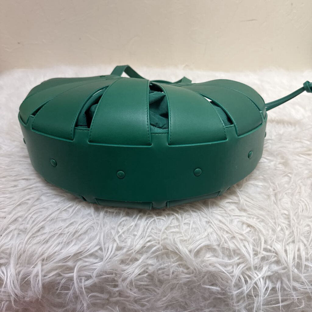The Shell Bag
