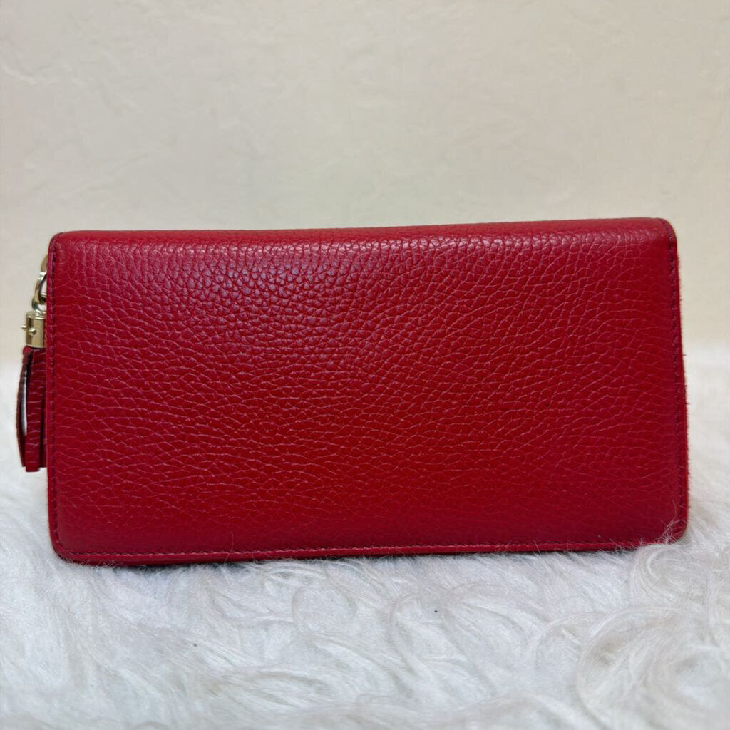 Red Pebbled Leather Soho Zip Around Wallet