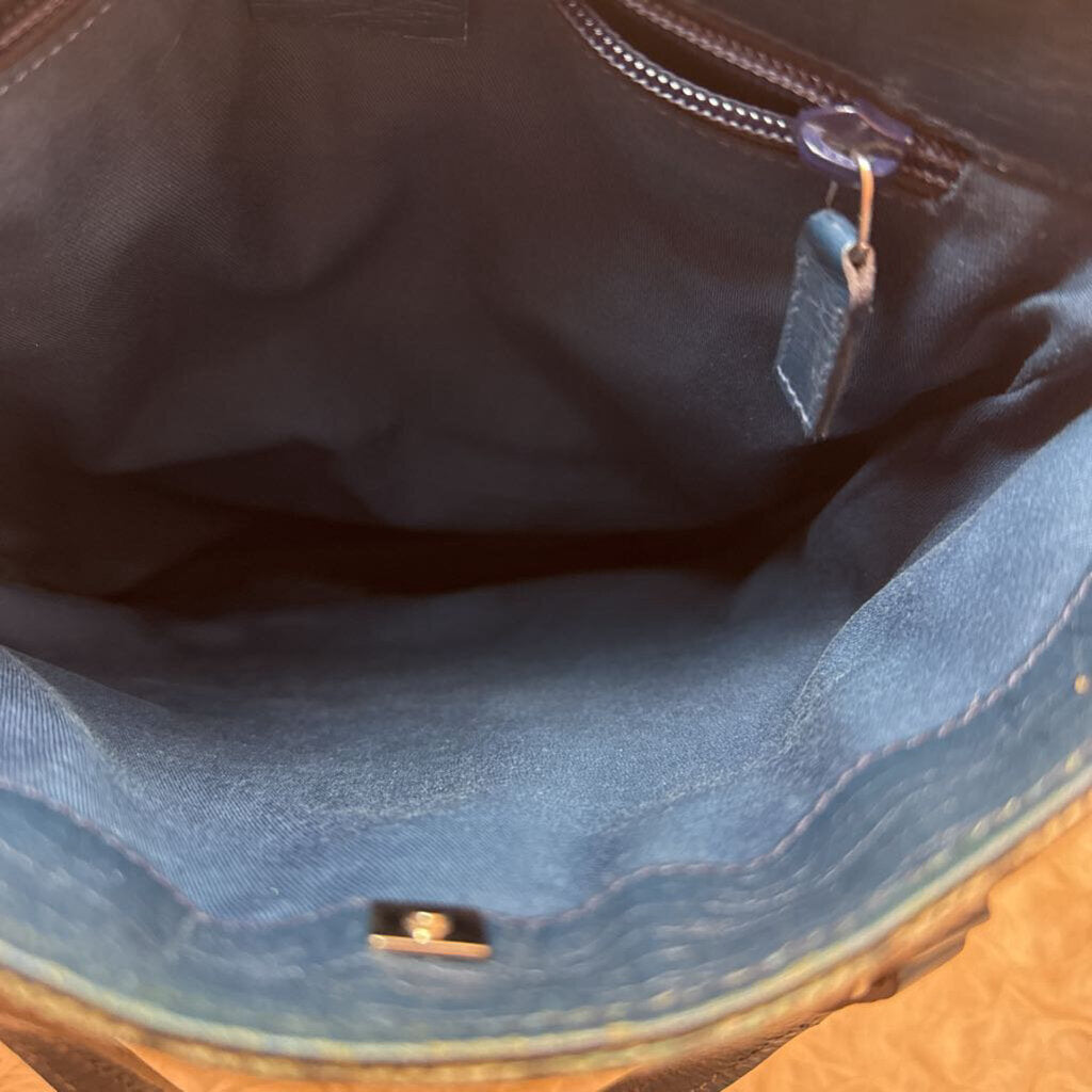 GG Supreme Canvas Flat Tote