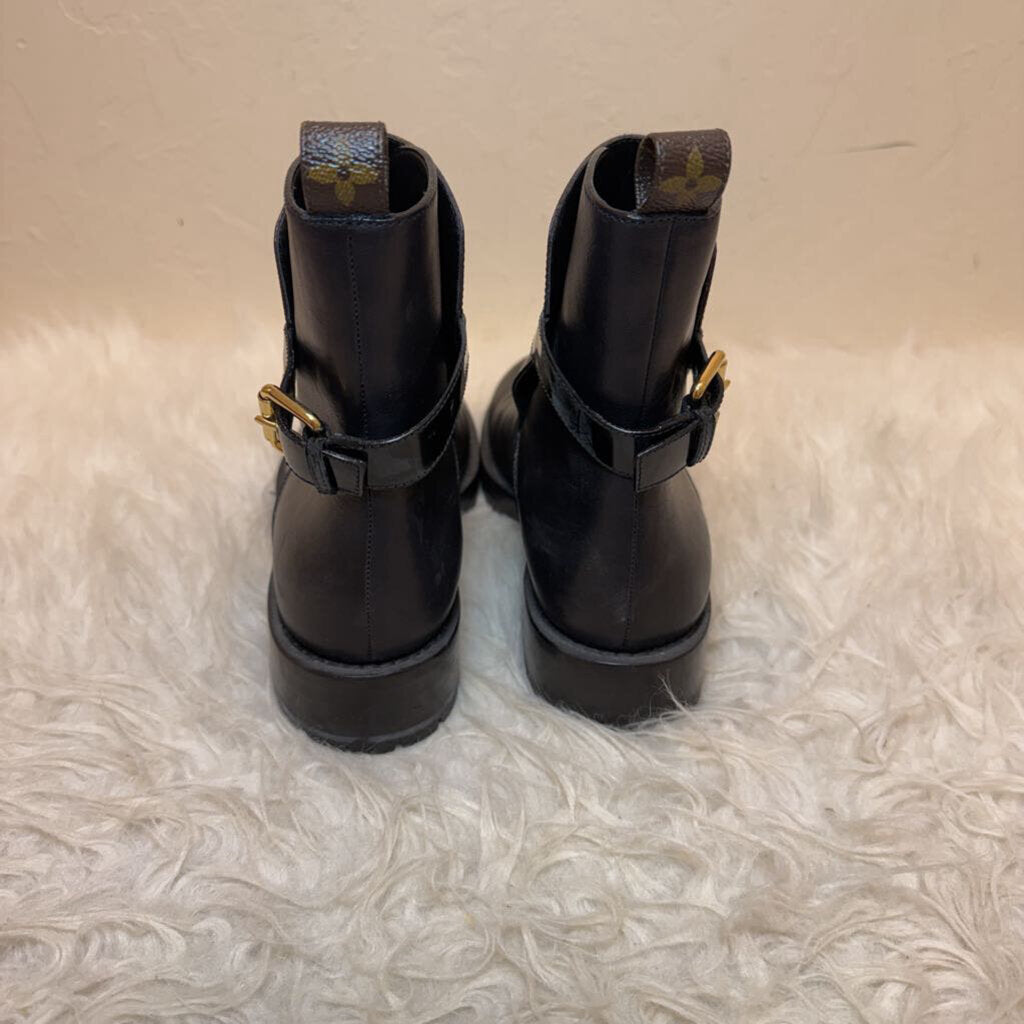 Black Monogram Discovery Calfskin Boots