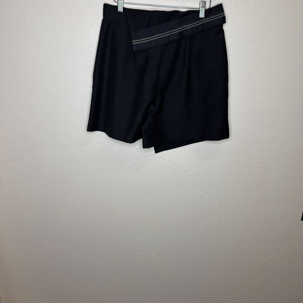 Assymetrical Design Shorts