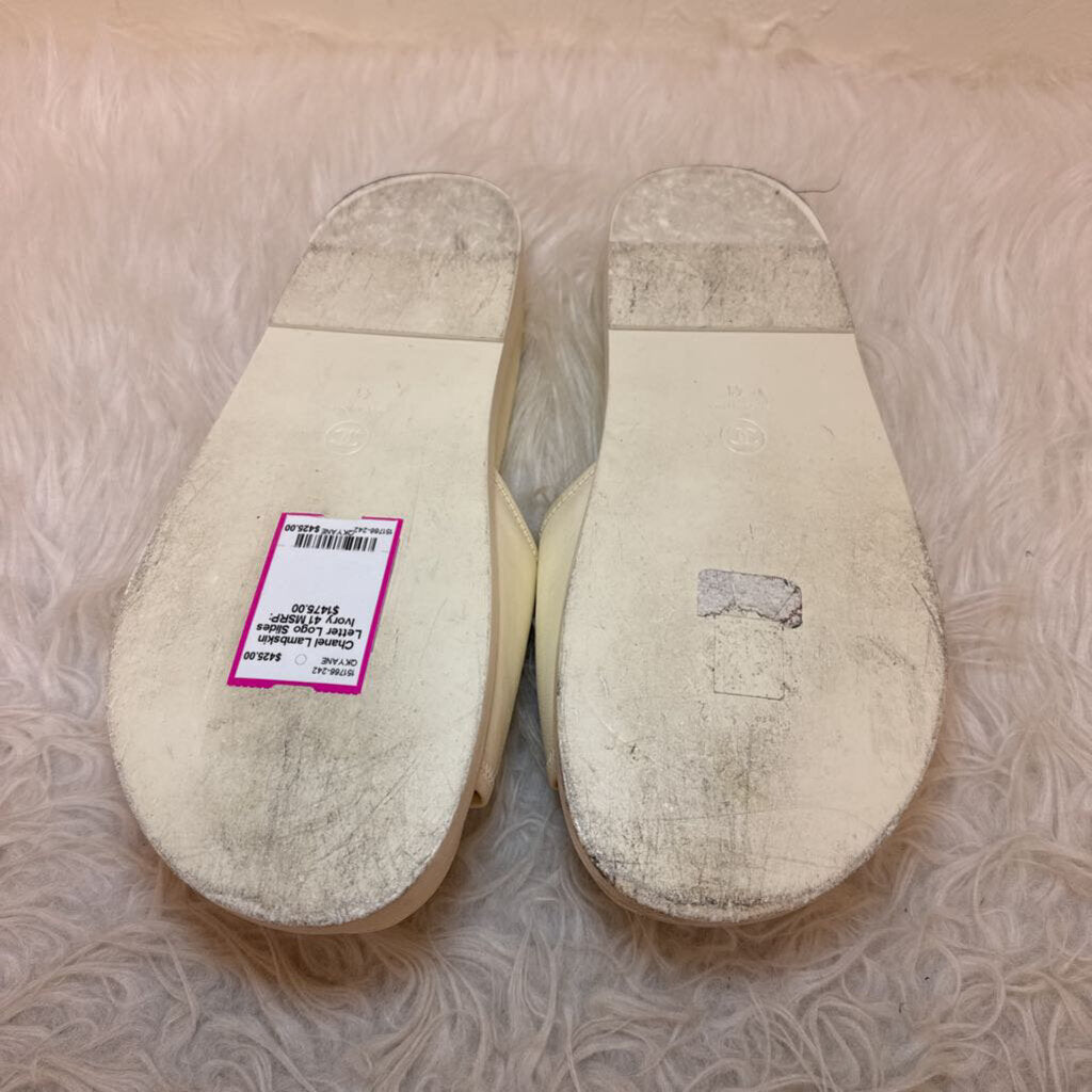 Lambskin Letter Logo Slides