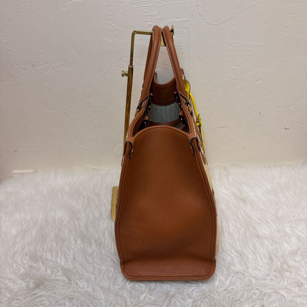 OnTheGo Raffia Tote GM