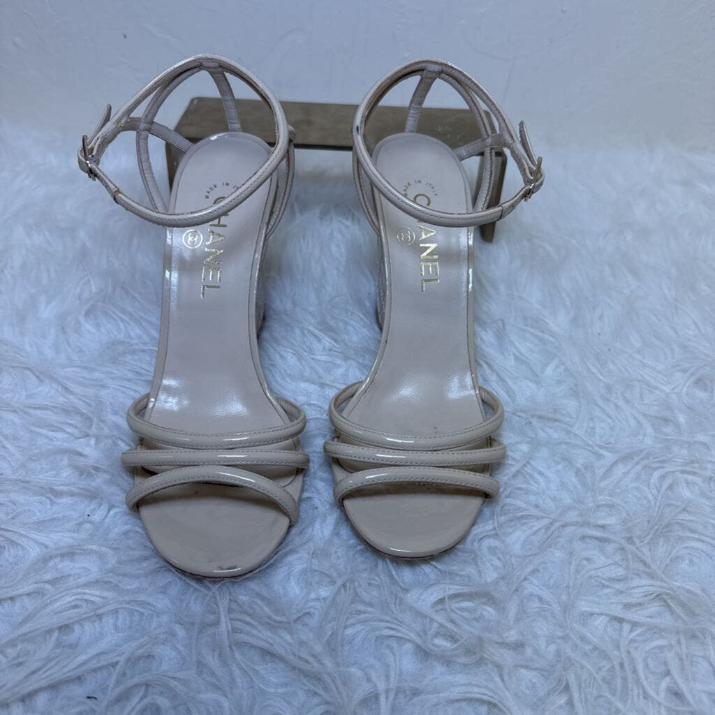 Quilted Leather Beige Wedge Sandal