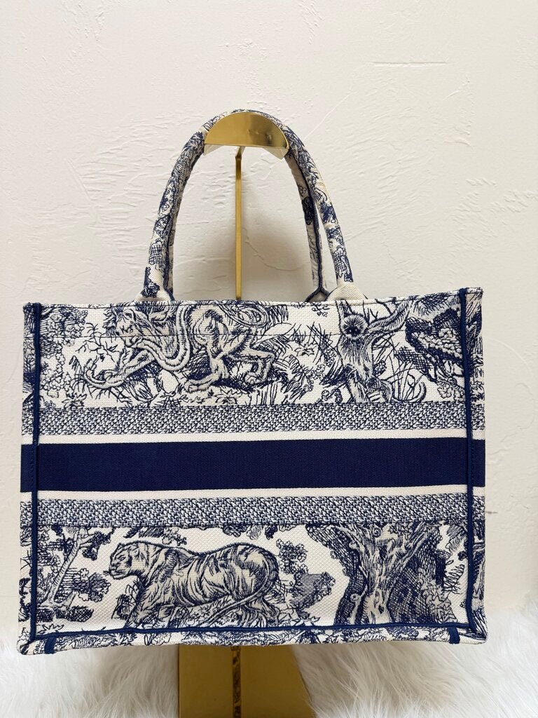 Medium Book Tote (w/box & dust bag)