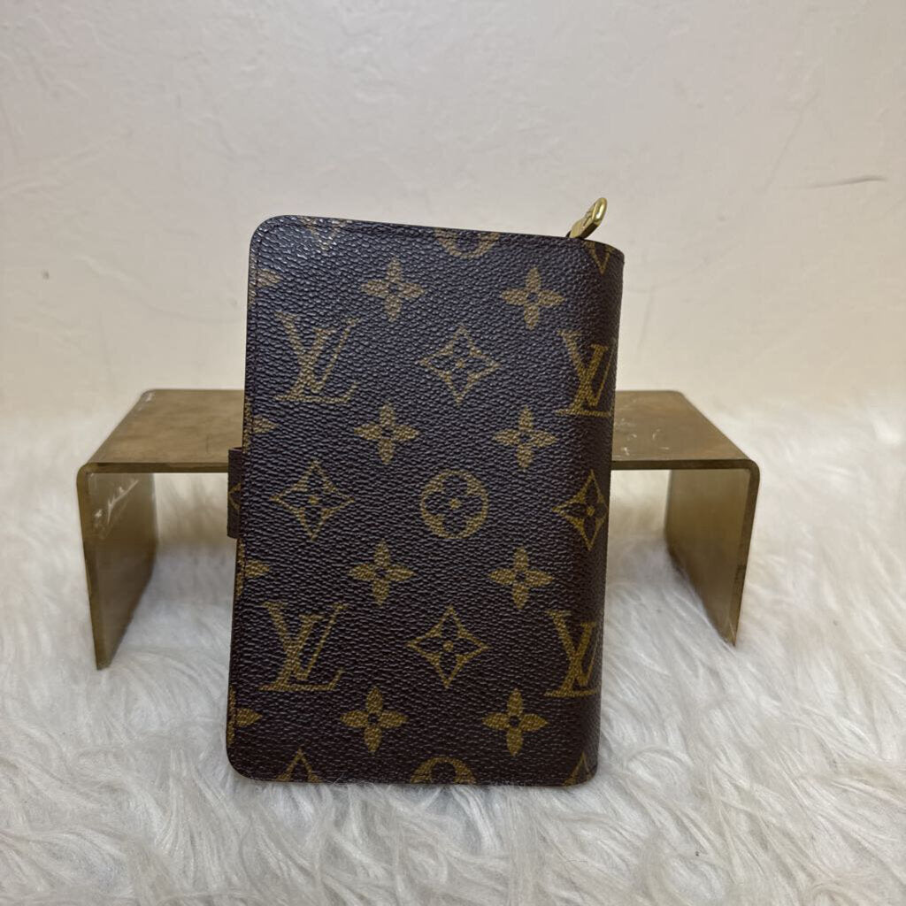 Porte Papier Zip Bifold Wallet w/ Passport Holder