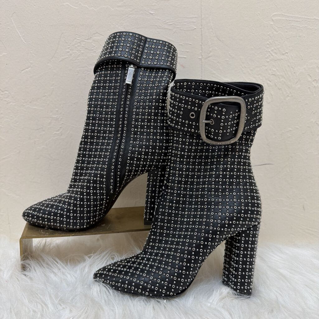 Joplin boot with silver stud