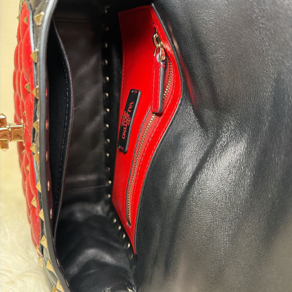 Rockstud Quilted Leather Shoulder Bag w/Heart