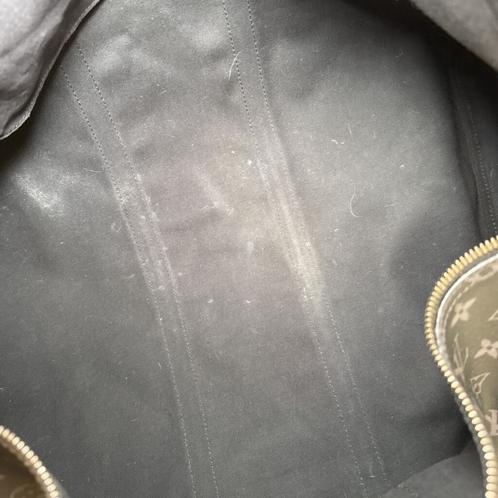 Monogram Graphite Keepall Bandoliere 55