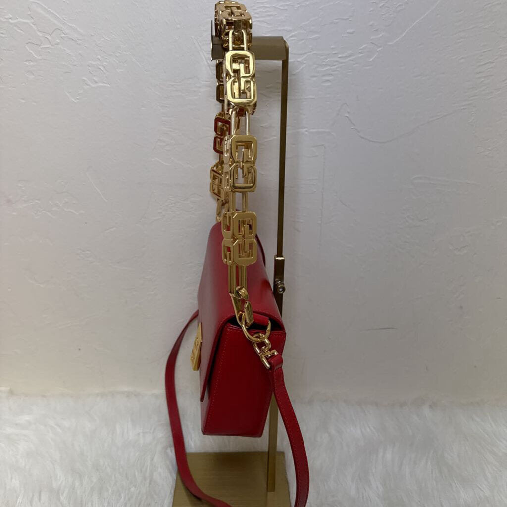 4G Cube Chain Shoulder Bag