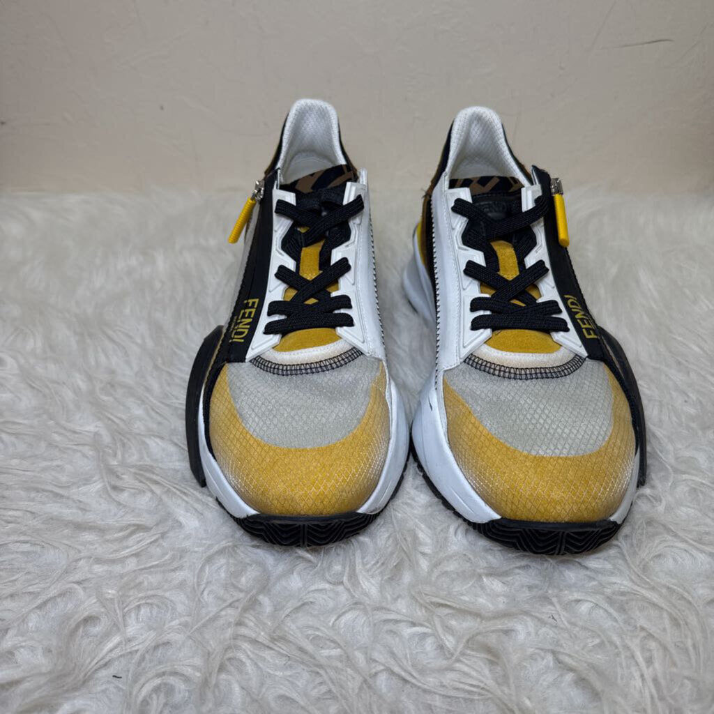 Flow Sneakers