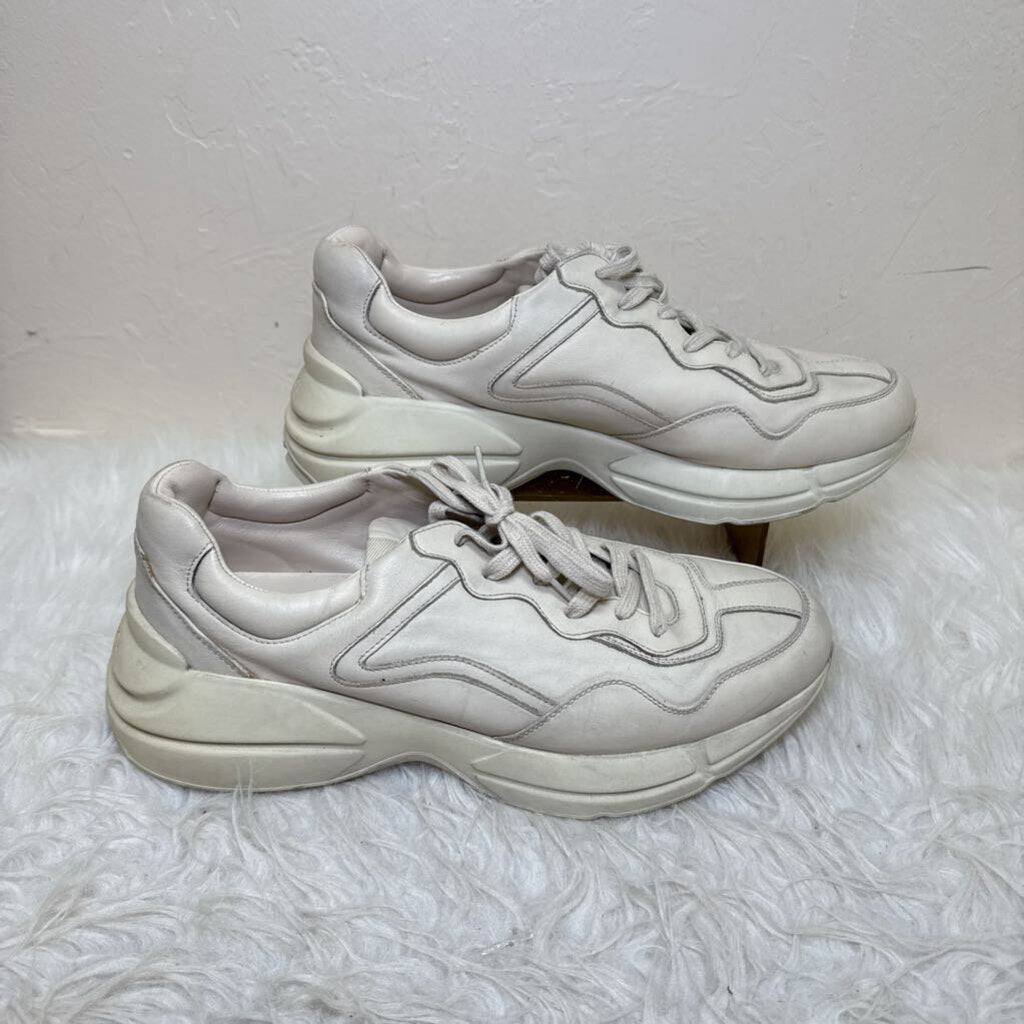 Rhyton Leather Sneakers