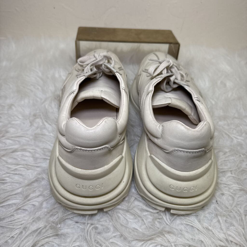 Rhyton Leather Sneakers