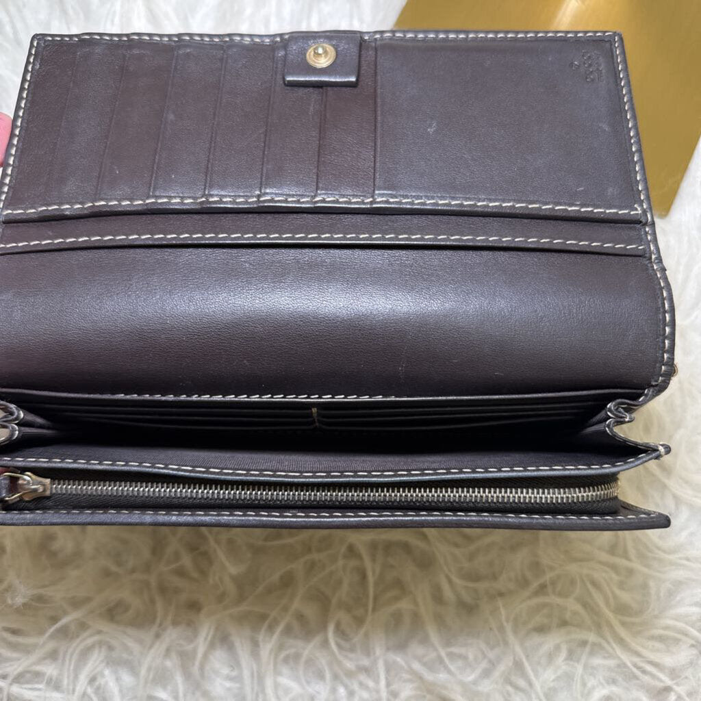Britt Continental Wallet in GG Monogram Canvas
