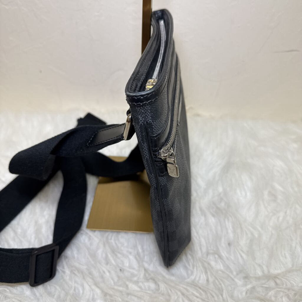 Thomas Damier Graphite