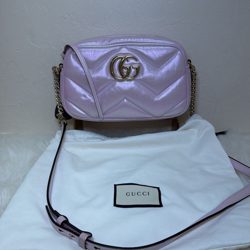 Escape Iridescent Nappa Chevron GG Marmont