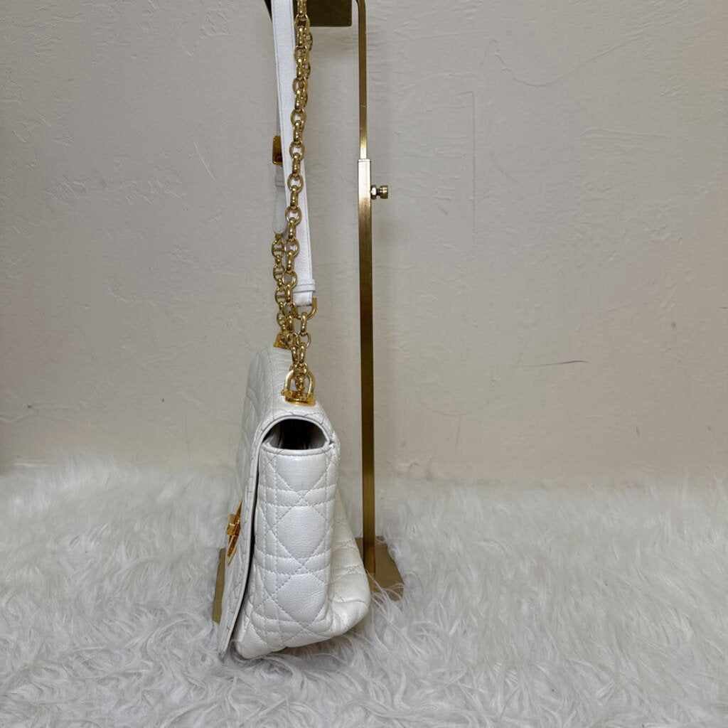Cannage Caro Medium with gold hardware