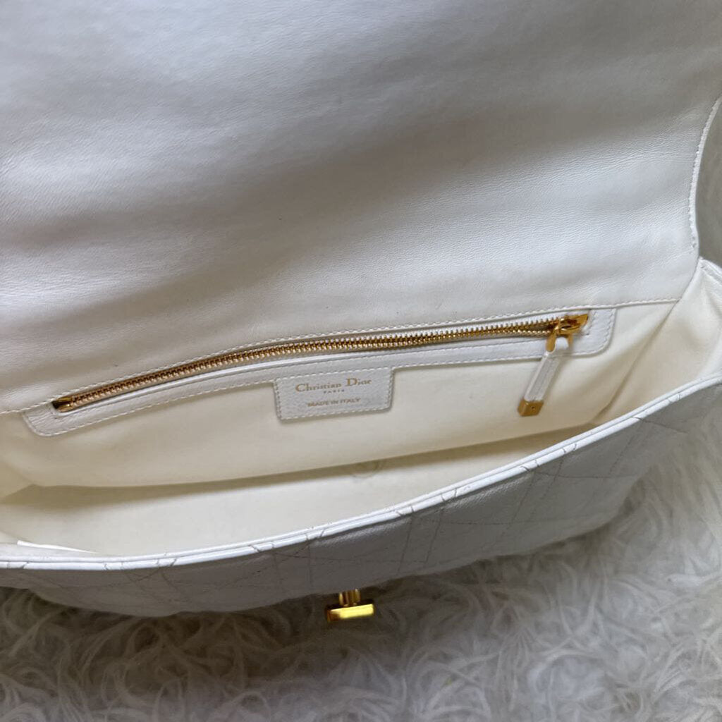 Cannage Caro Medium with gold hardware