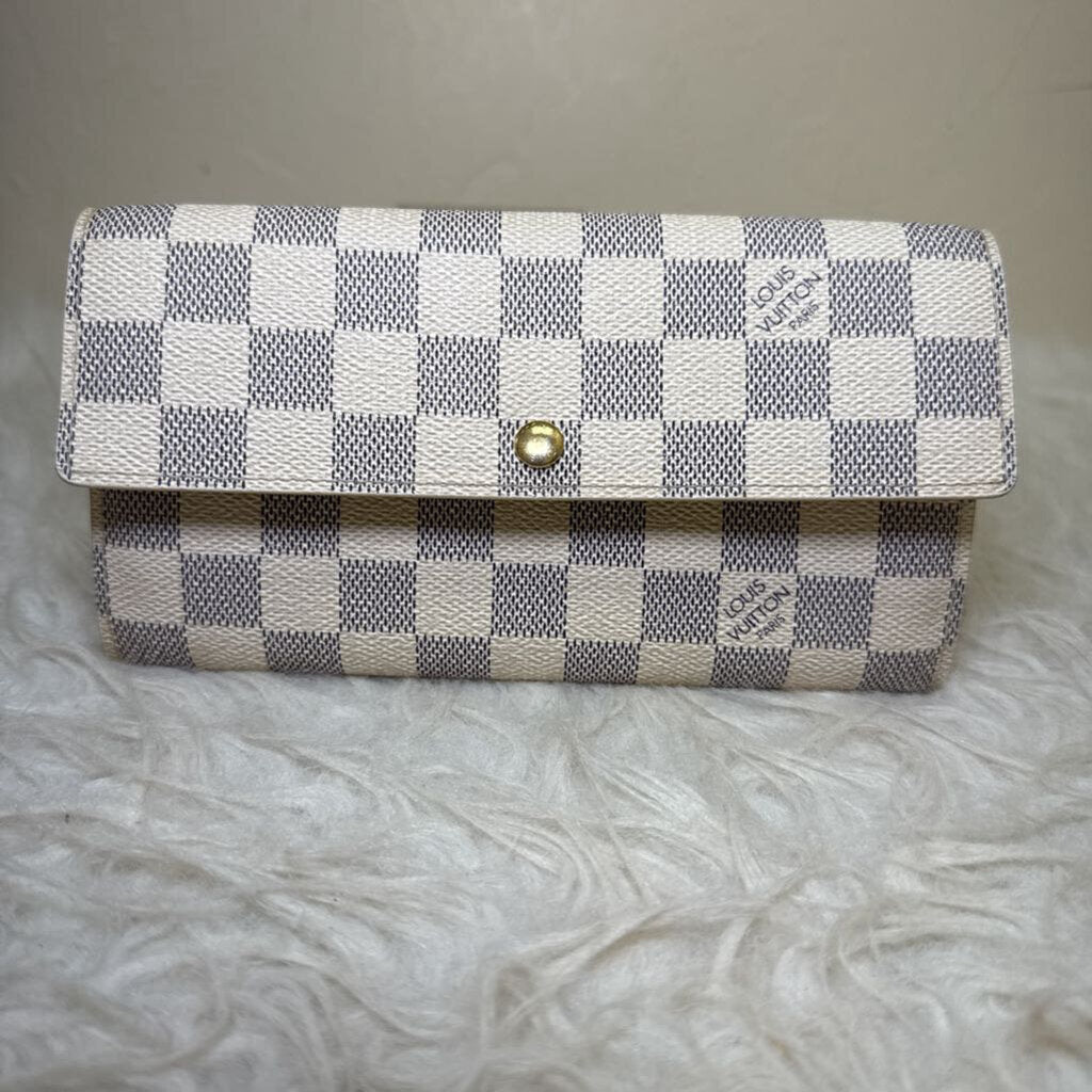 Damier Azur Sarah Wallet
