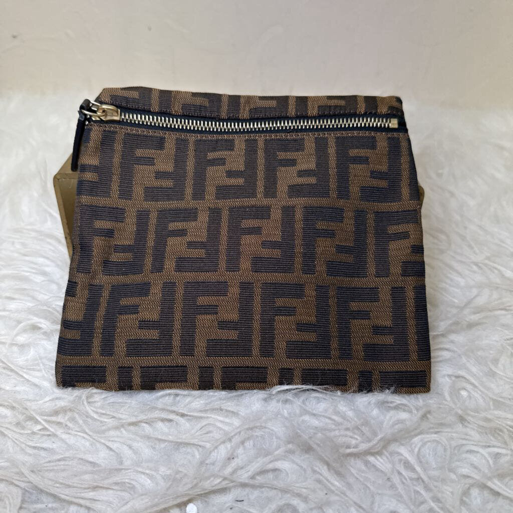 FF Jacquard Zucca Flat pouch