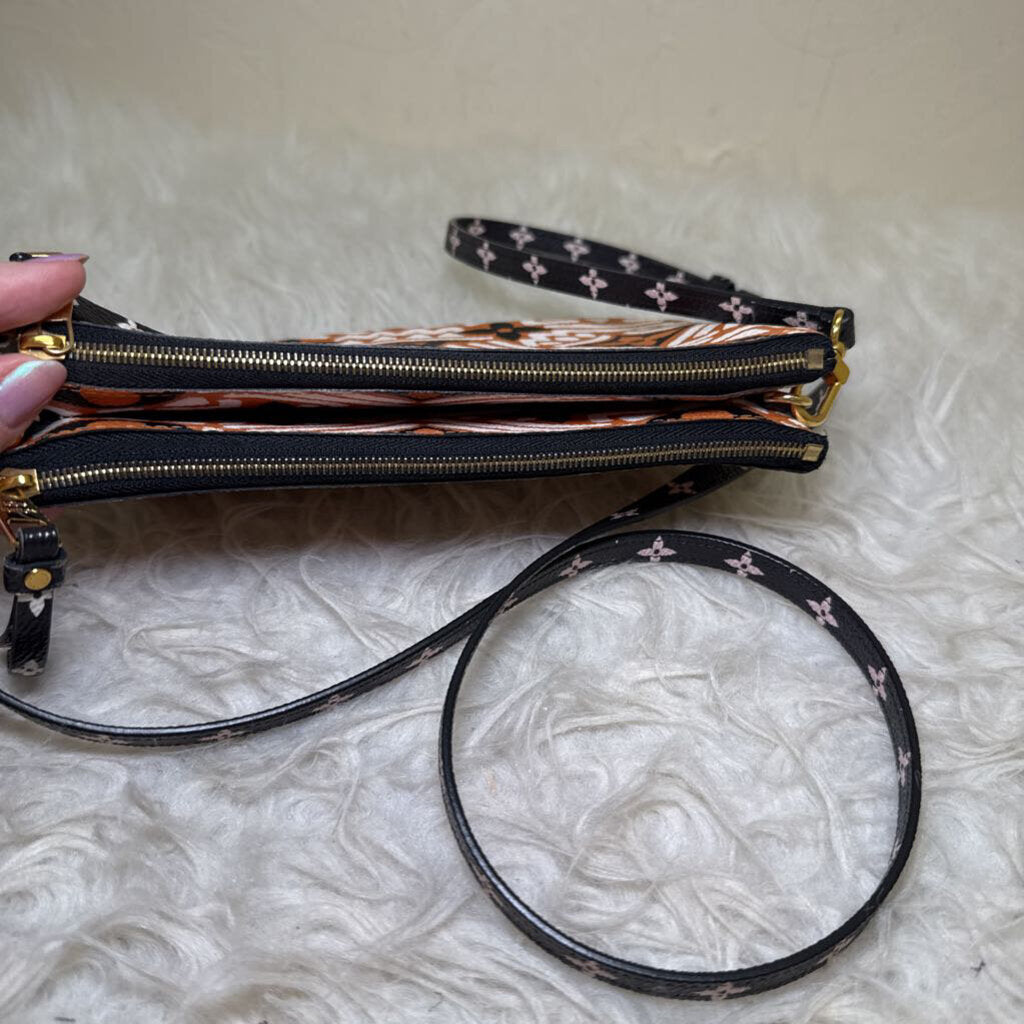 Giant Crafty Double Zip Pochette