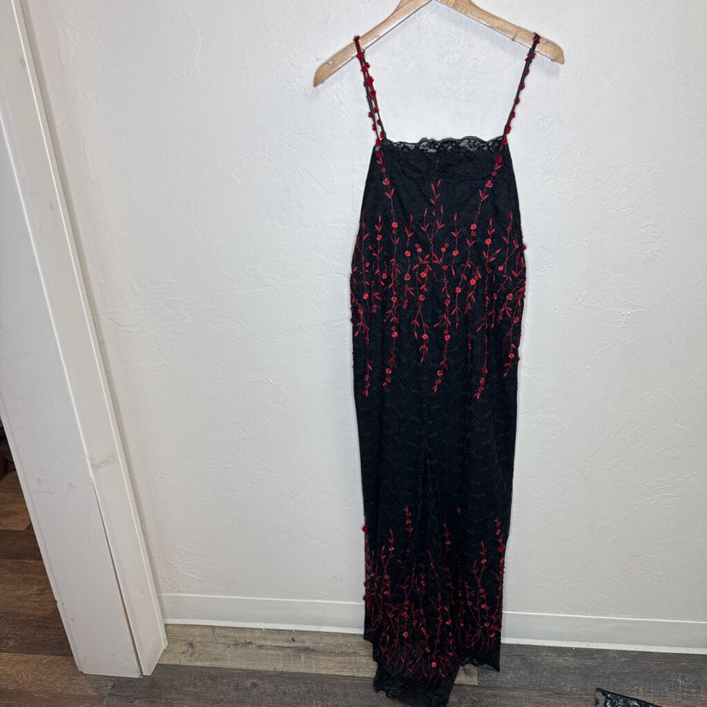 Red Floral Sheer Black Lace Formal Gown