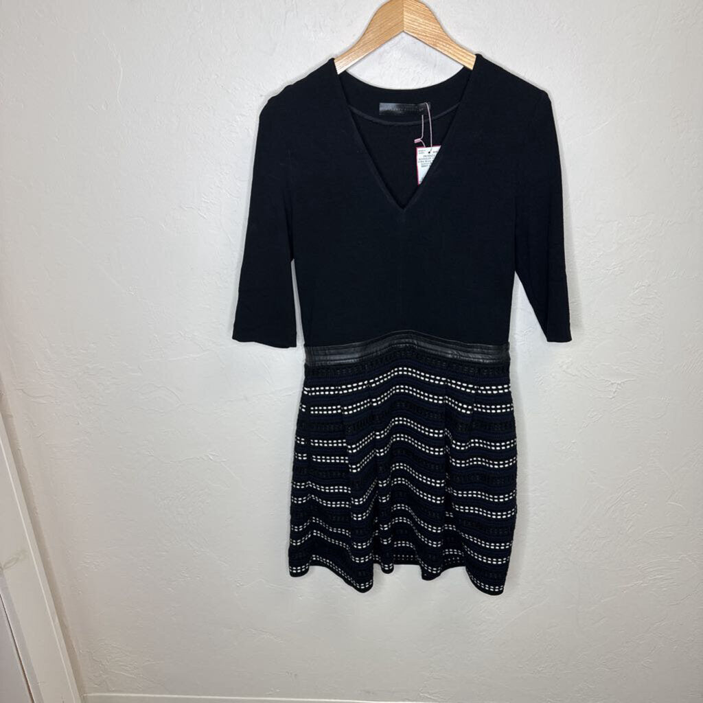 V-Neck A-line dress with knit bottom