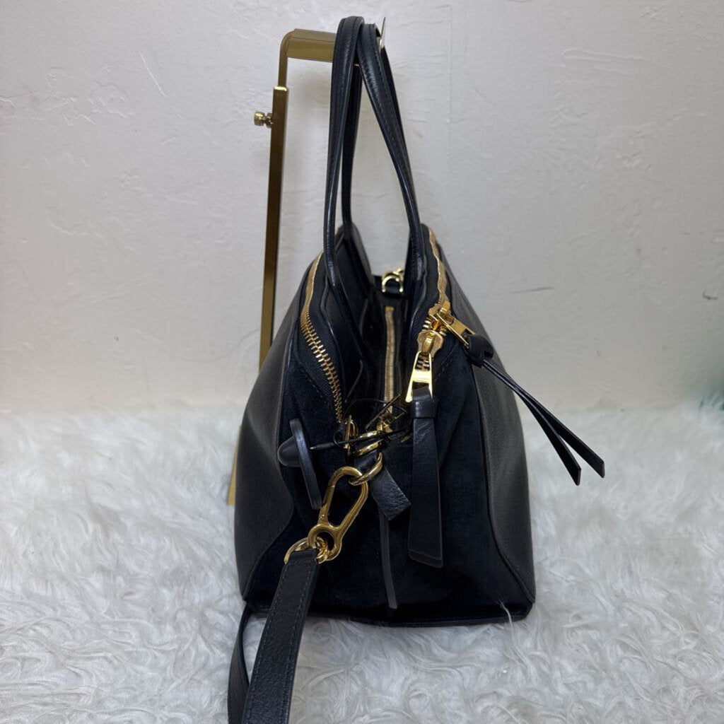 Black Leather Handbag with Gold Zipper