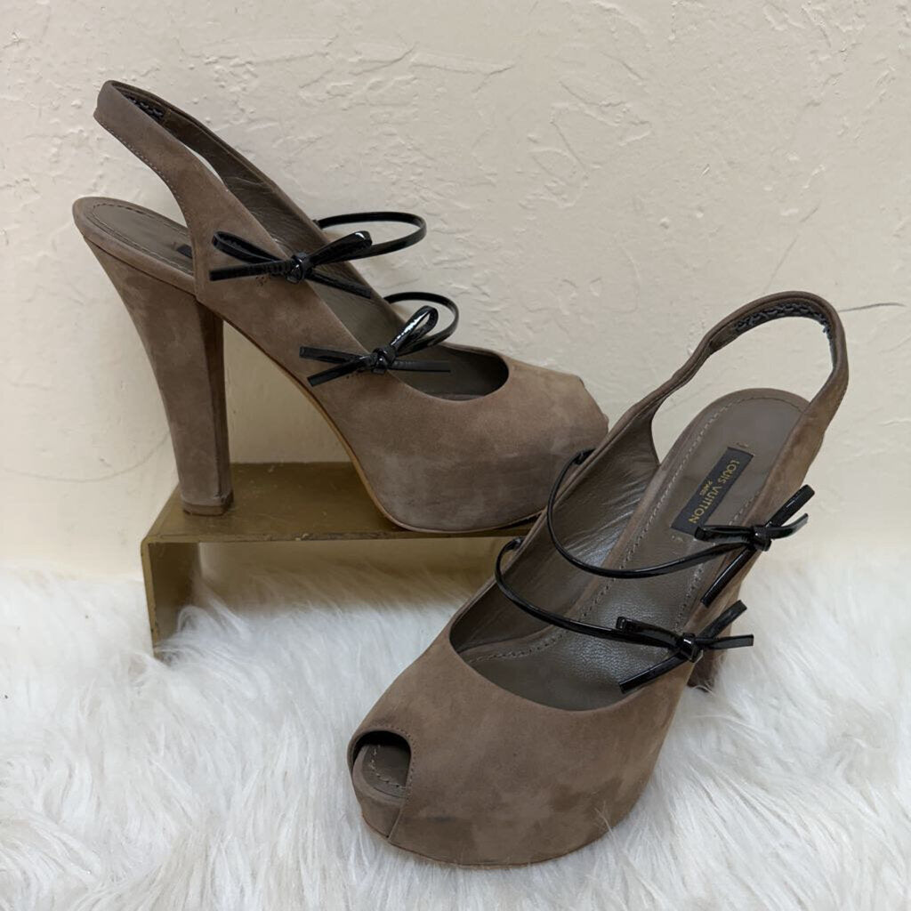 Suede Peep Toe Pump w/ Patent Leather Straps & Bows