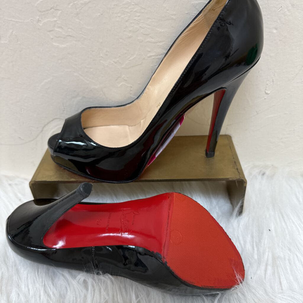 Patent Leather Peep Toe Pumps