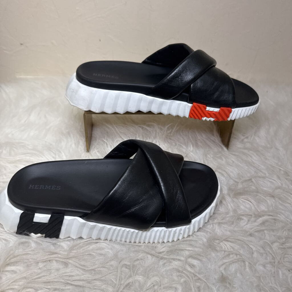 Infra Black Leather Crossover Leather Strap