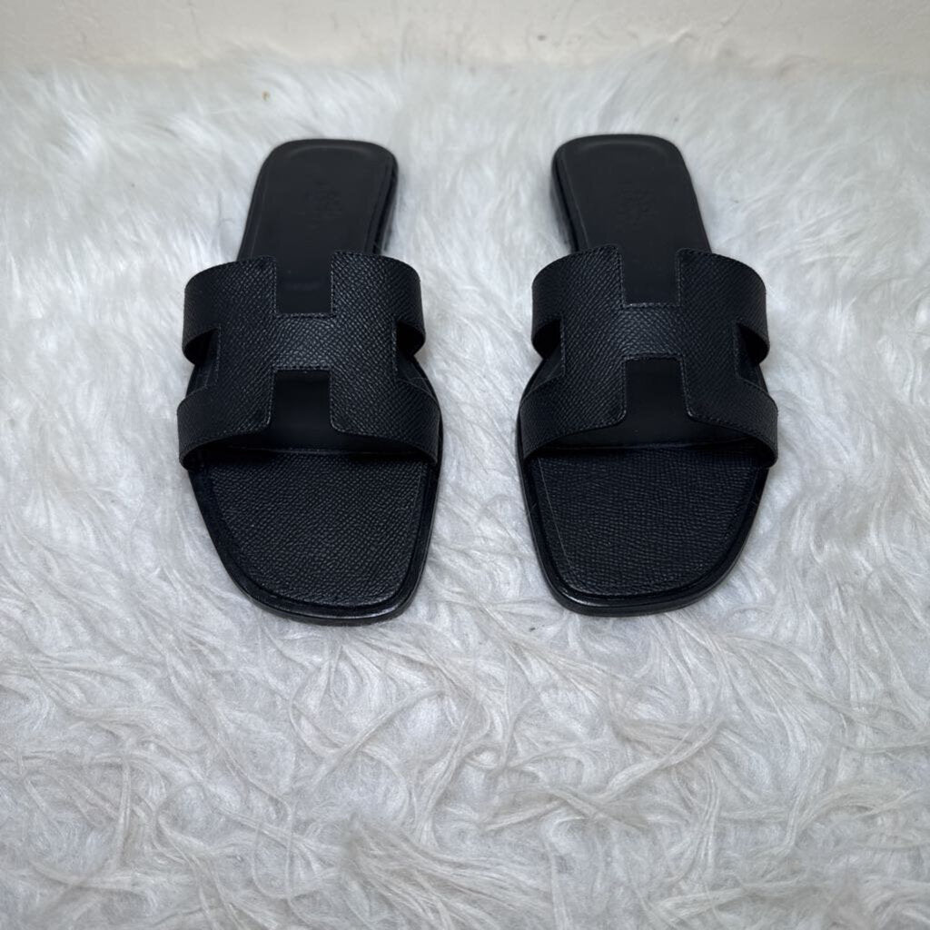 Leather Oran Sandal w/ H Strap