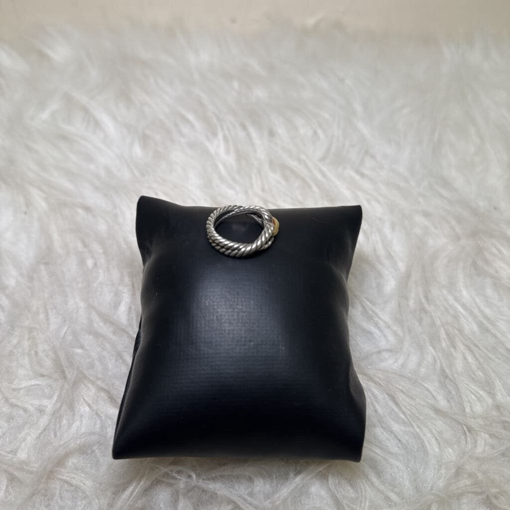 Two Tone Cable Loop Band Ring