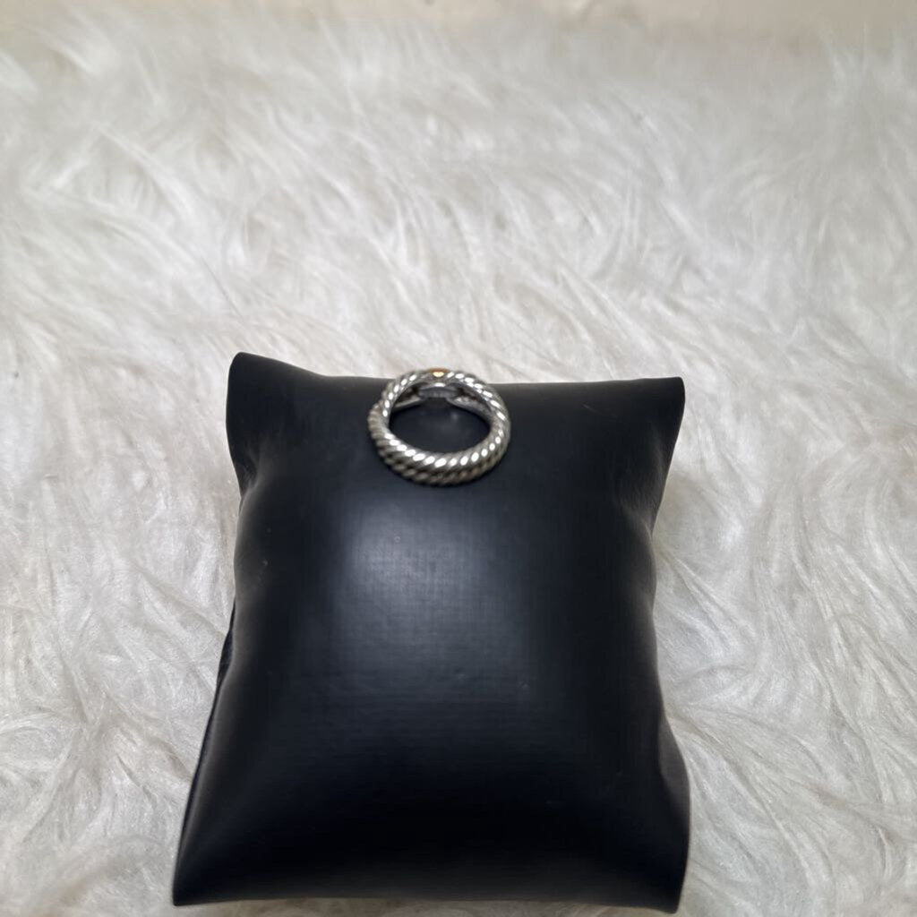 Two Tone Cable Loop Band Ring