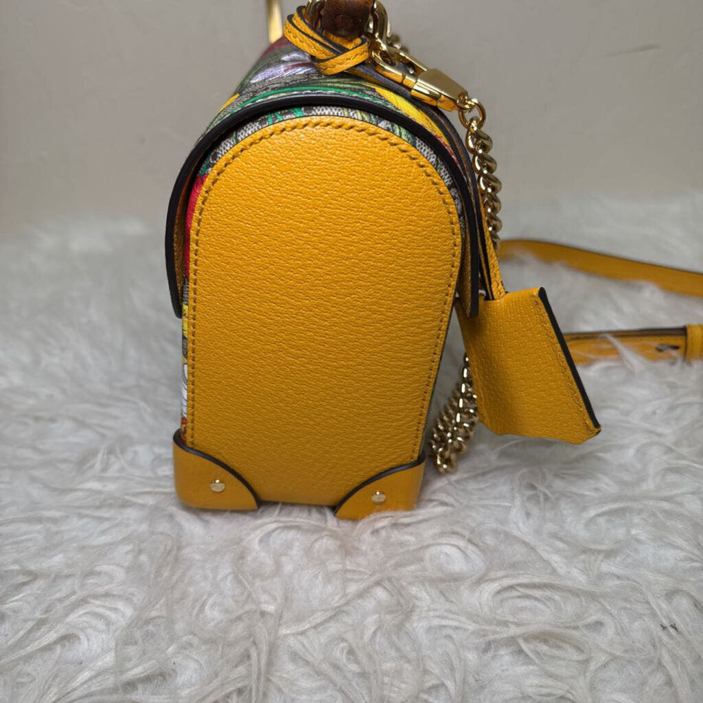 Flora Bamboo Padlock